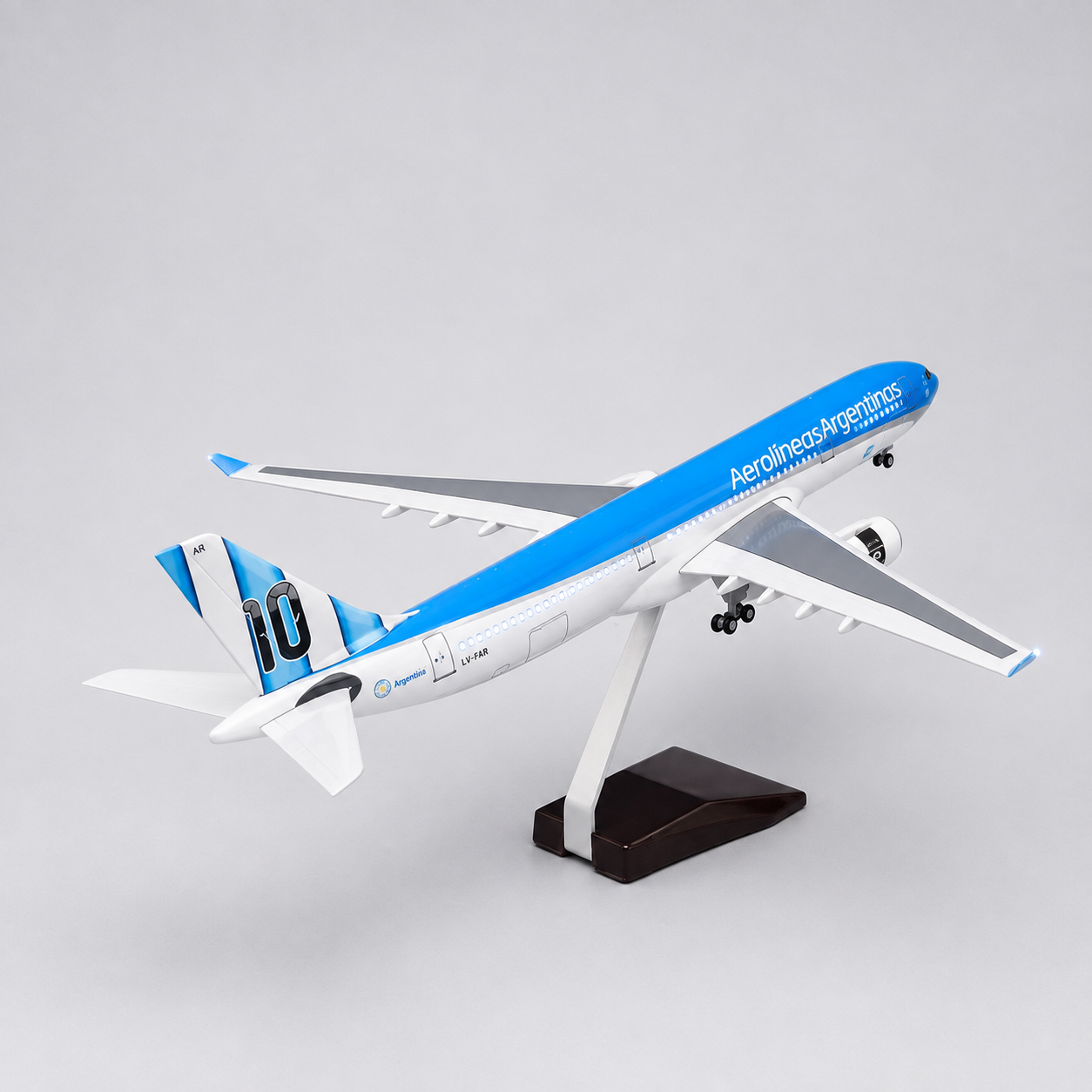 Aerolíneas Argentinas Airbus A330 Messi No.10 World Cup  Model