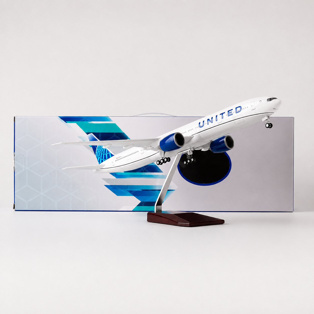 United Airlines Boeing 777 LED Aircraft Model