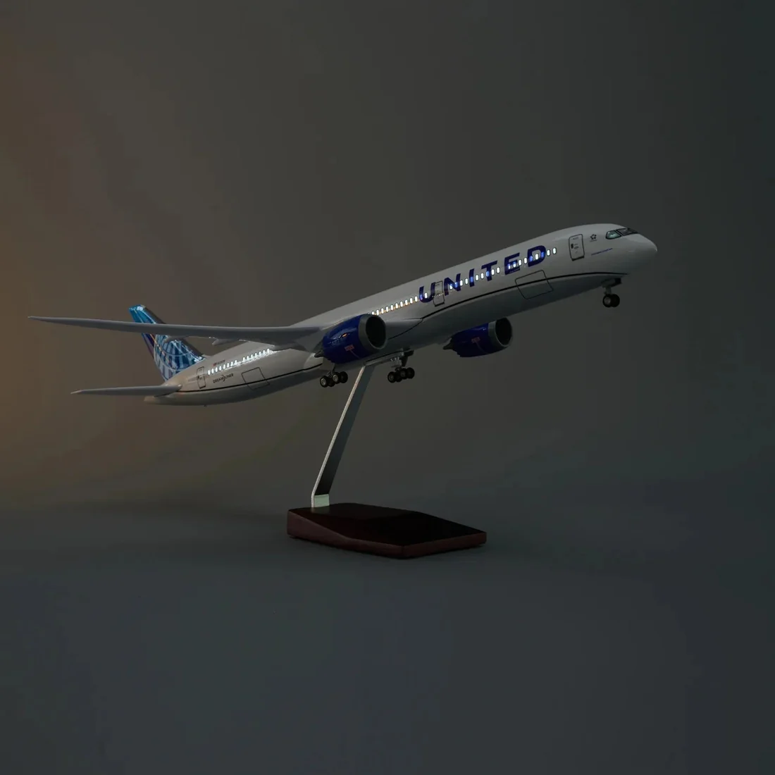 United Airlines Boeing 787 Dreamliner 