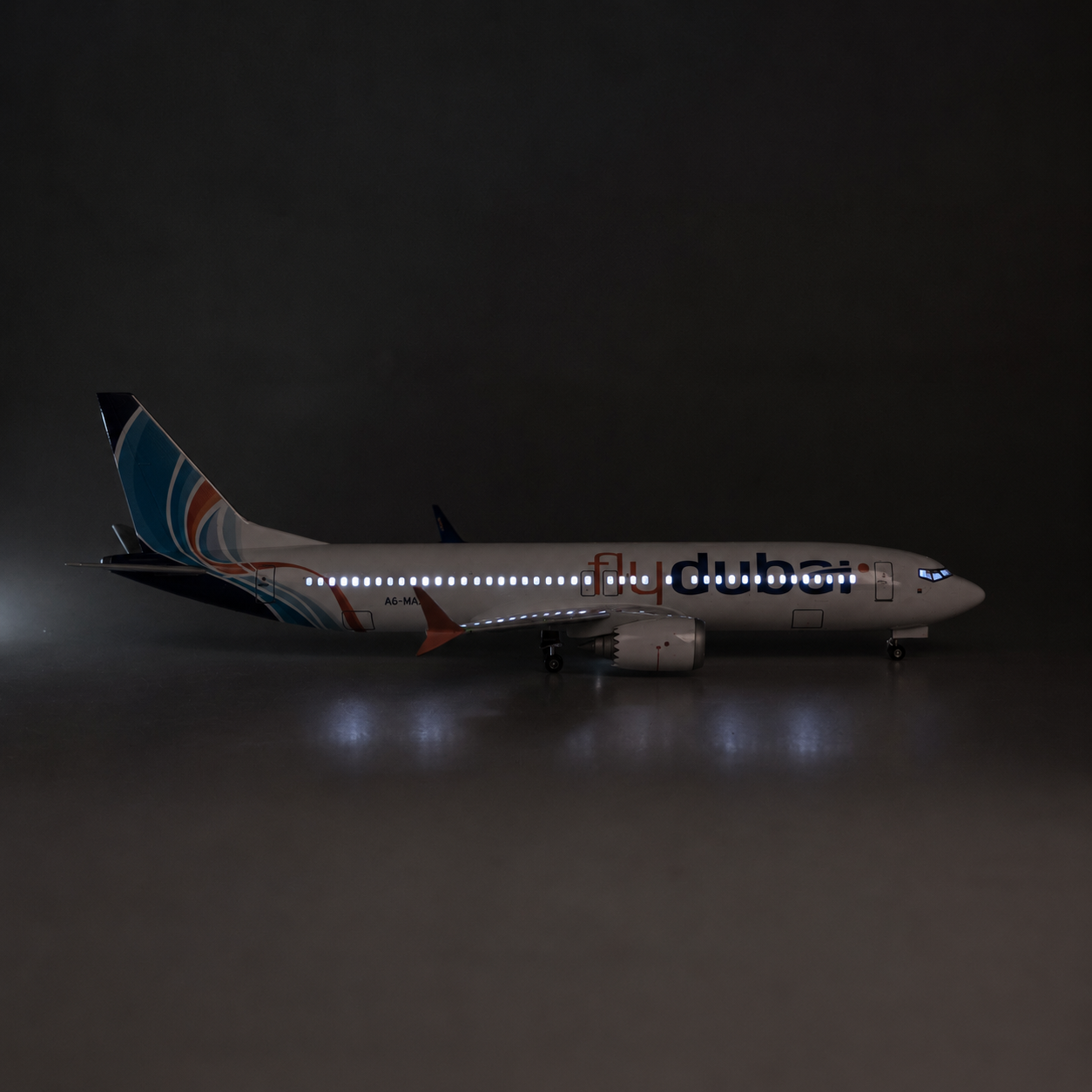 flydubai Boeing 737 MAX MODEL