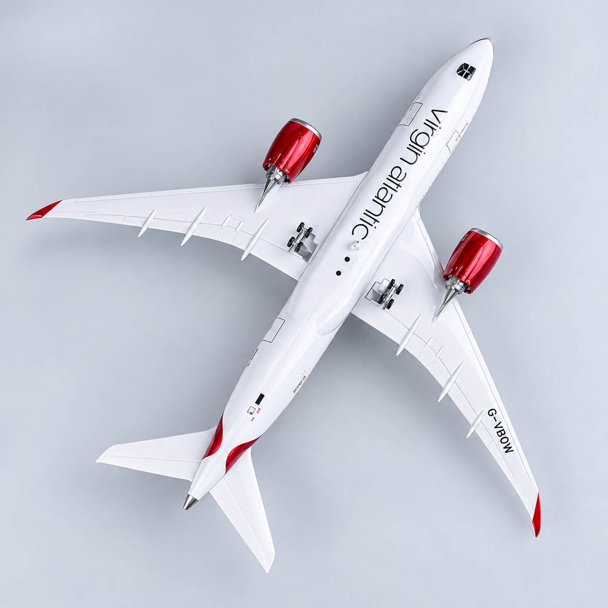 Virgin Atlantic Boeing 787-9 Dreamliner 1:130 Scale LED Aircraft Model