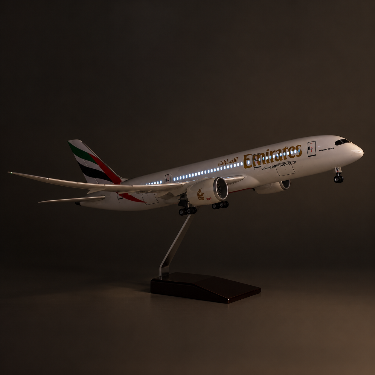 Emirates Boeing 787 Dreamliner  LED Model