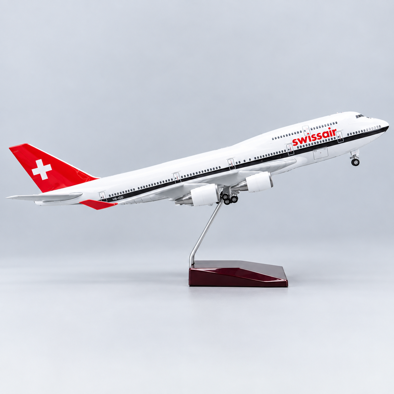 Swissair Boeing 747 