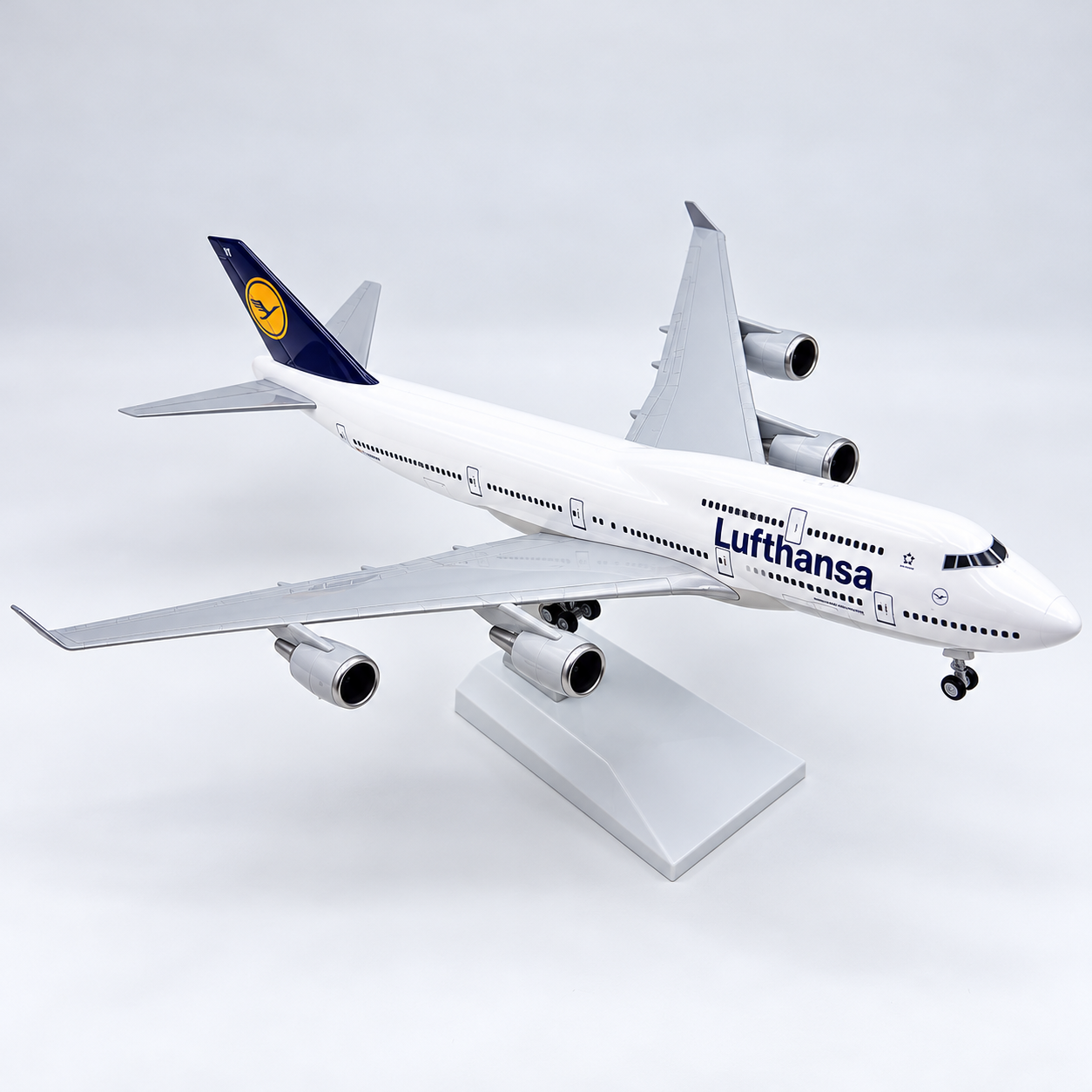 Lufthansa Boeing 747-4 1:250 Scale Resin Aircraft Model – 30 cm / 11.8 in