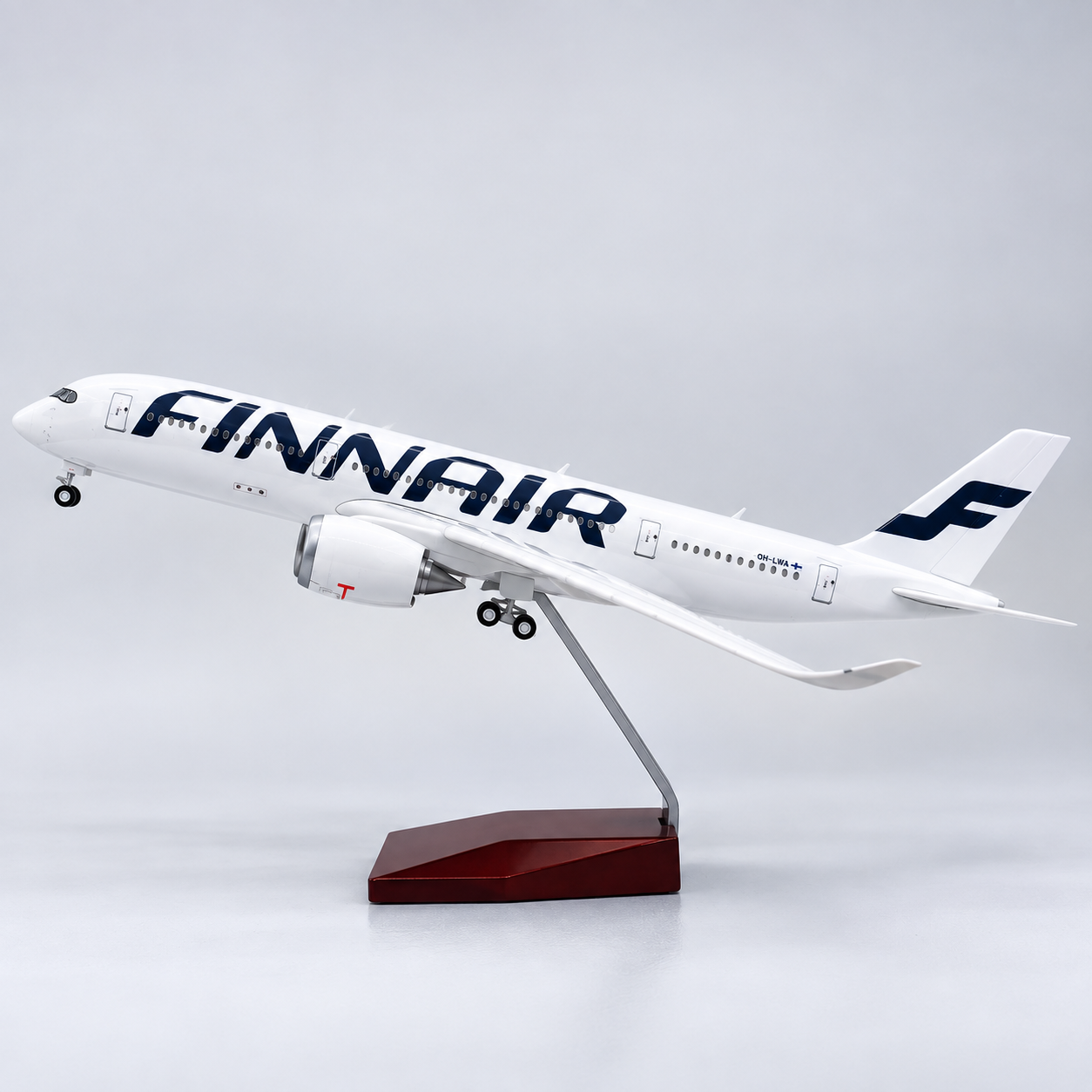 Finnair Airbus A350 1:142 Scale Model