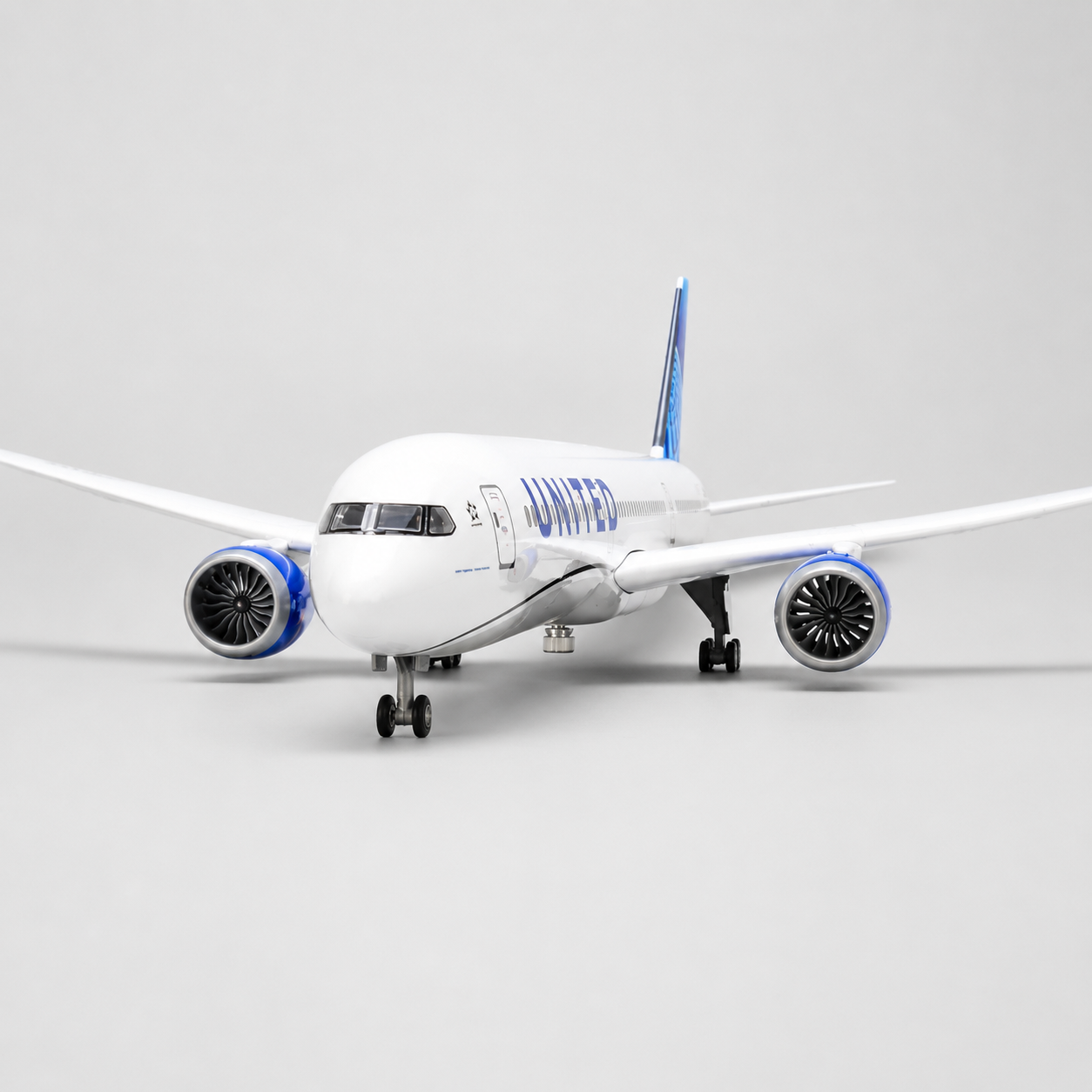 United Airlines Boeing 787 Dreamliner 