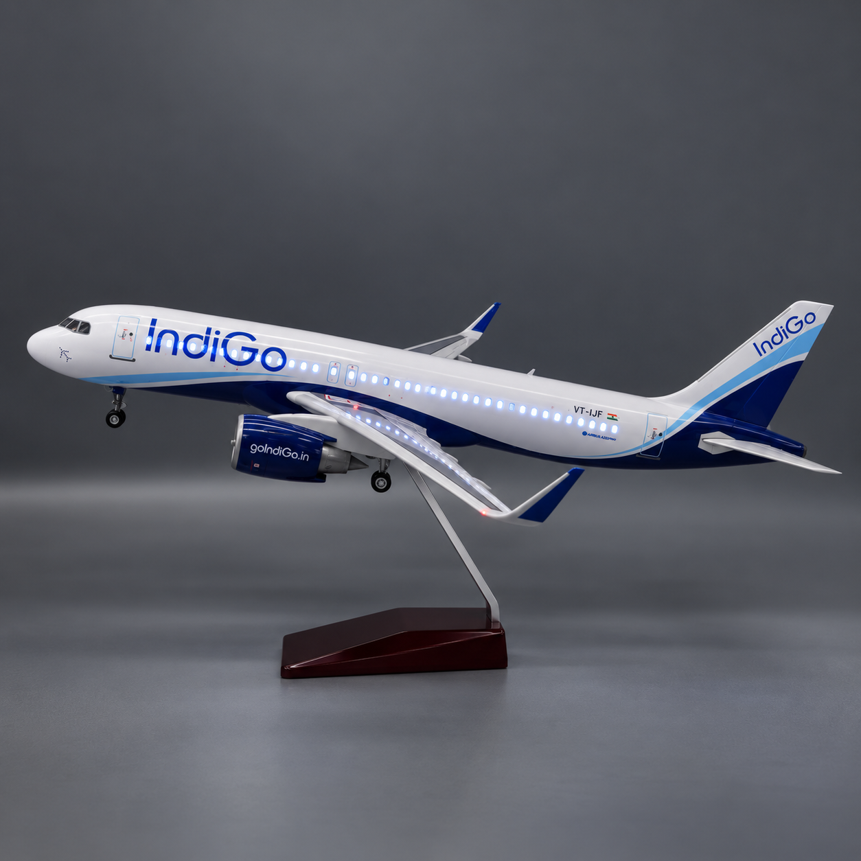 IndiGo Airbus A320neo / A321neo 1:80 Scale LED Aircraft Model